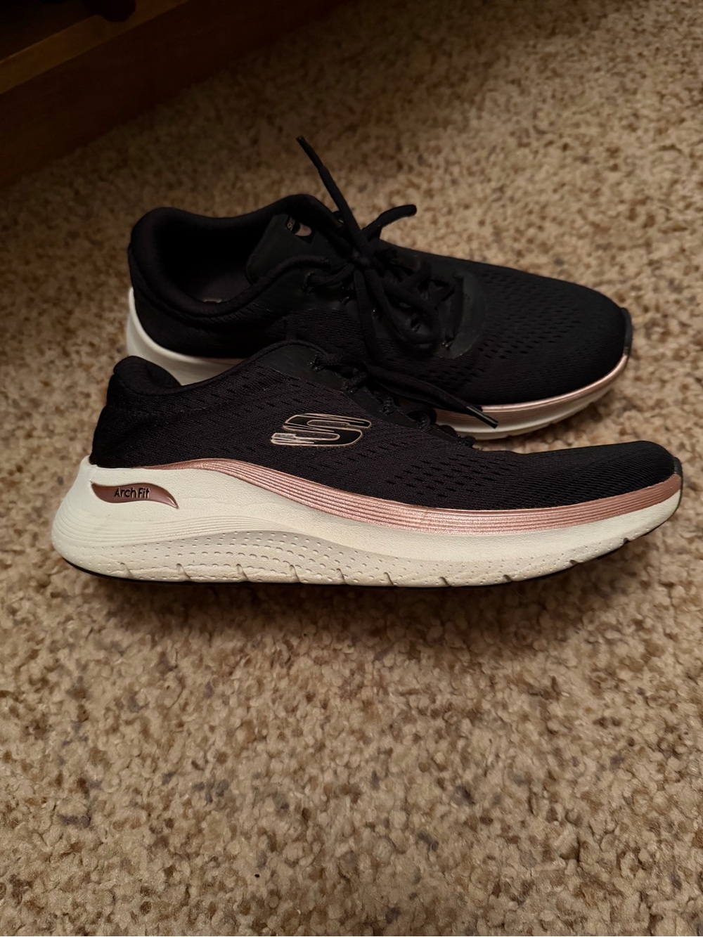 Skechers Women’s Black and Pink Arch Fit Walking Shoes